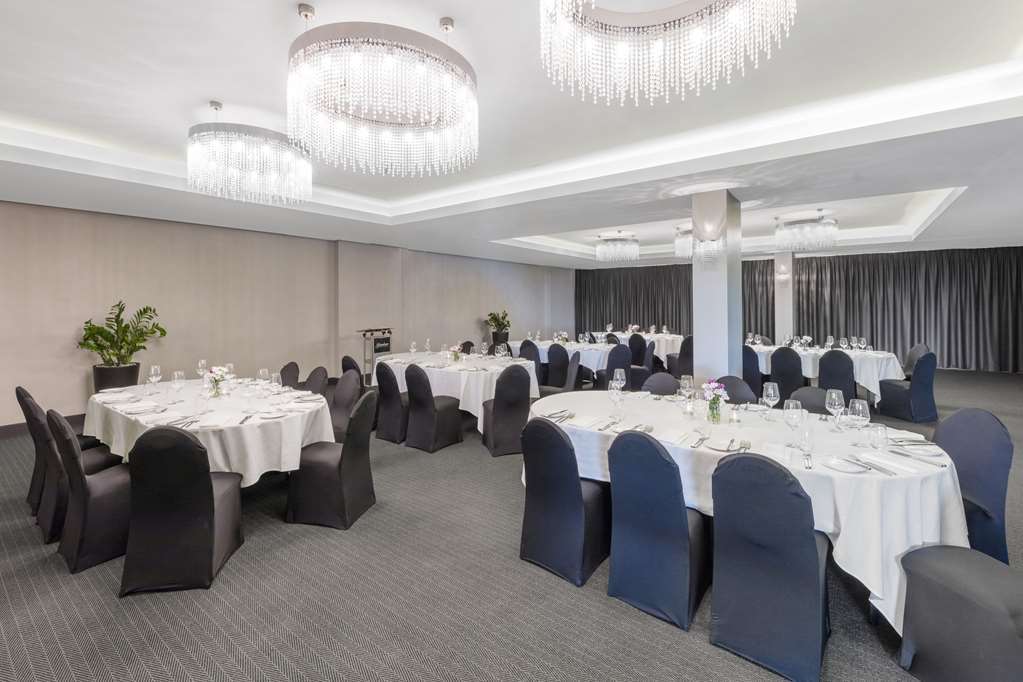 בריסביין The Beetson Hotel מתקנים תמונה The ballroom at the hotel